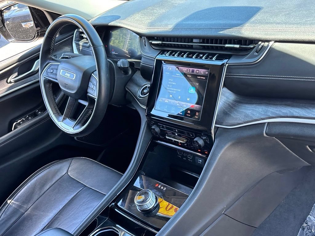 Used 2022 Jeep Grand Cherokee L Limited RWD image 29