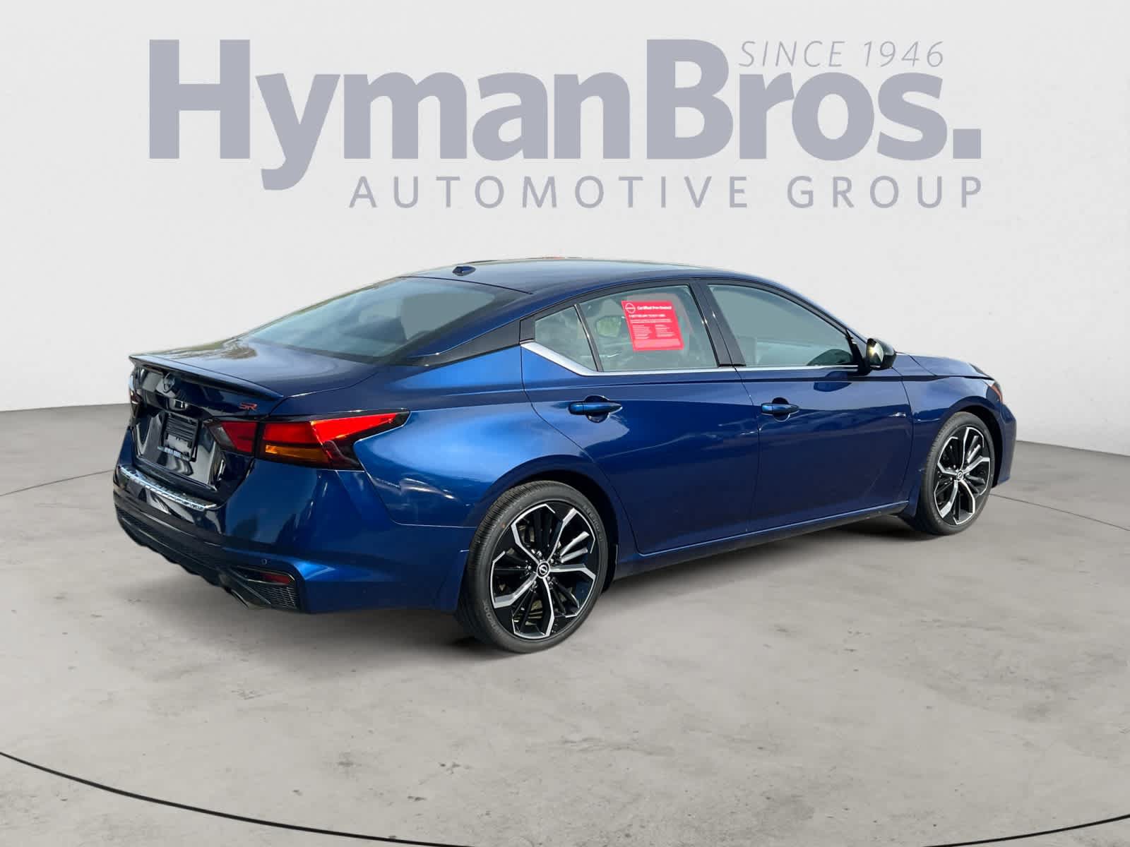 Certified 2023 Nissan Altima 2.5 SR w/ SR Premium Package FWD image 3