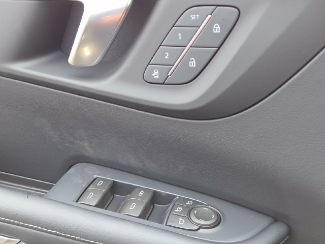 New 2027 Buick Enclave Preferred w/ Power Package AWD/4WD image 30