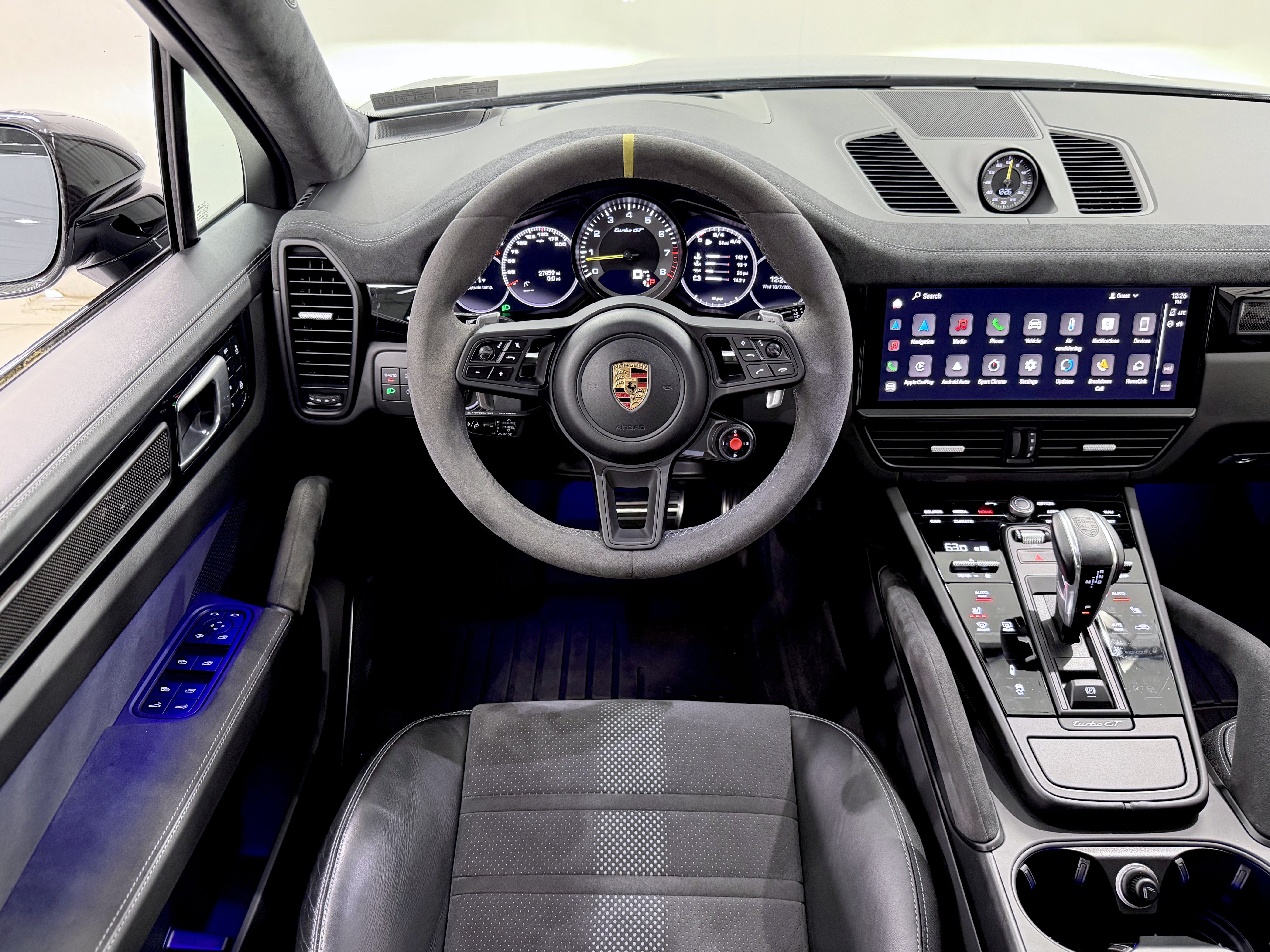 Certified 2022 Porsche Cayenne Turbo GT AWD/4WD image 30