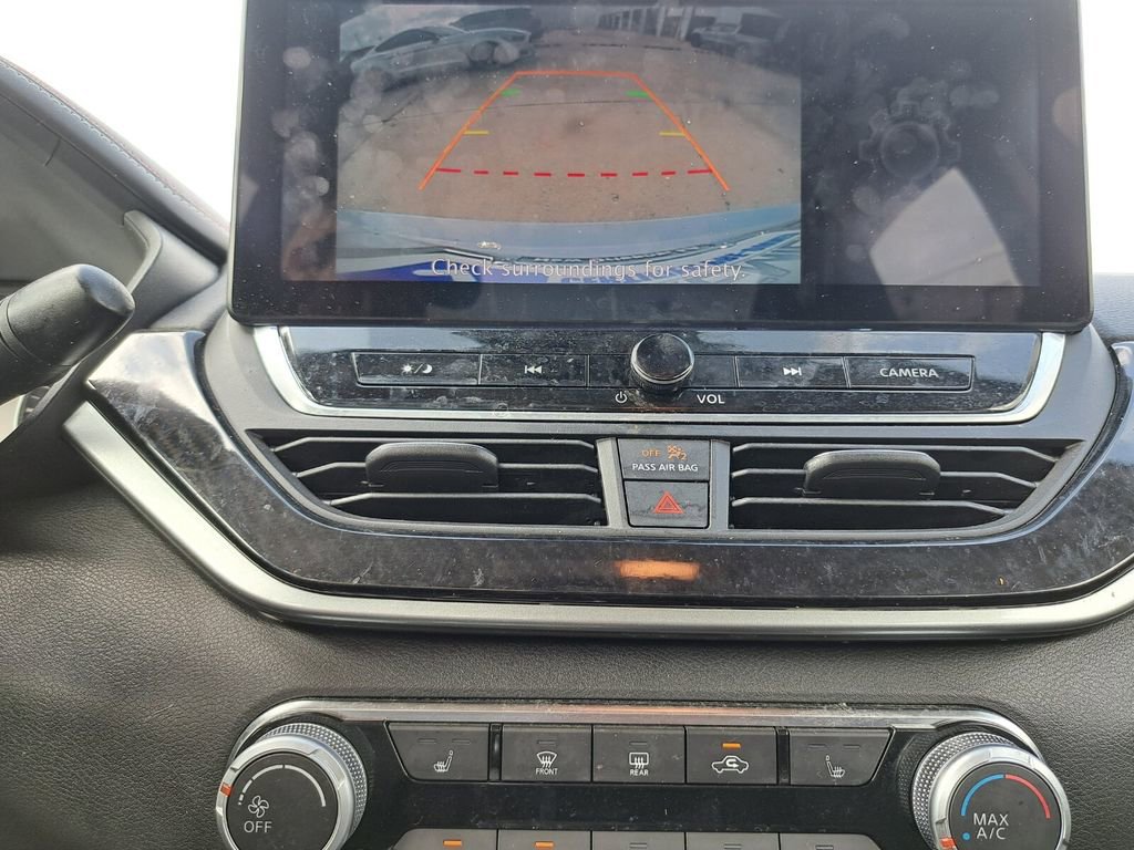 Used 2024 Nissan Altima 2.5 SR w/ SR Premium Package image 11