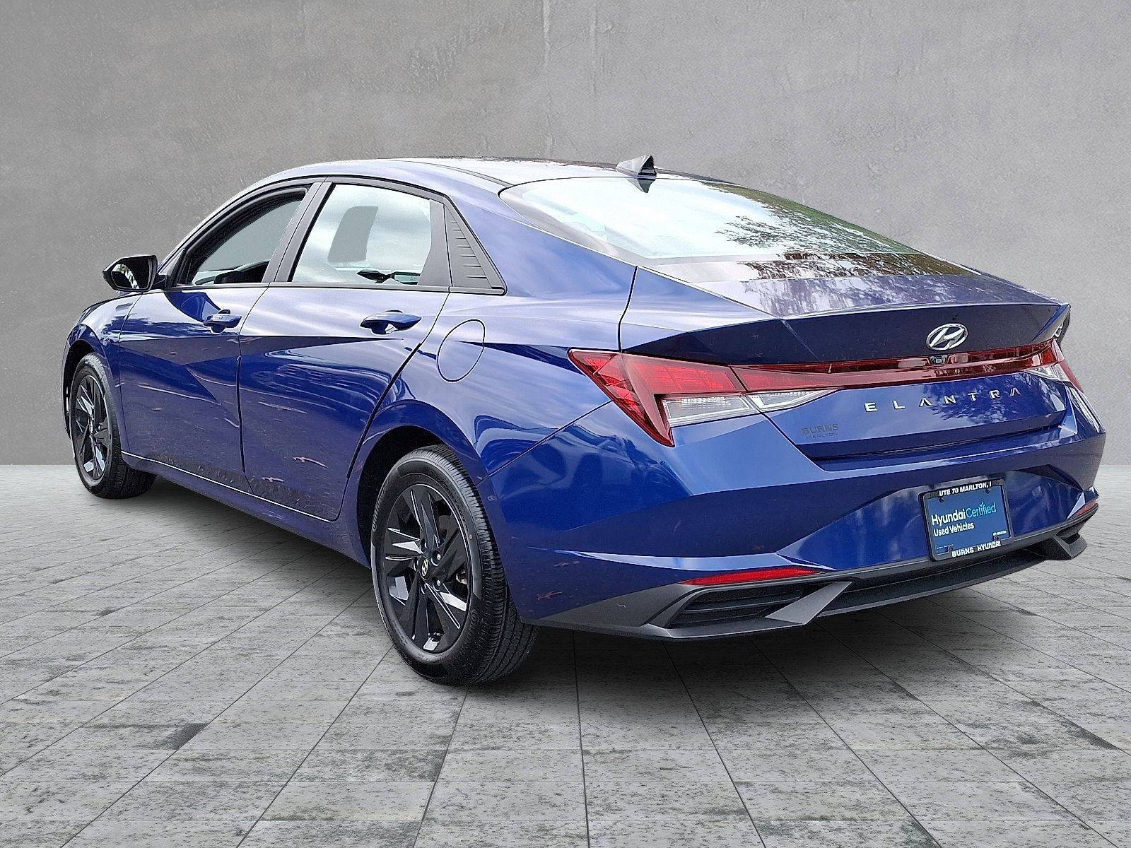 Certified 2023 Hyundai Elantra SEL image 7