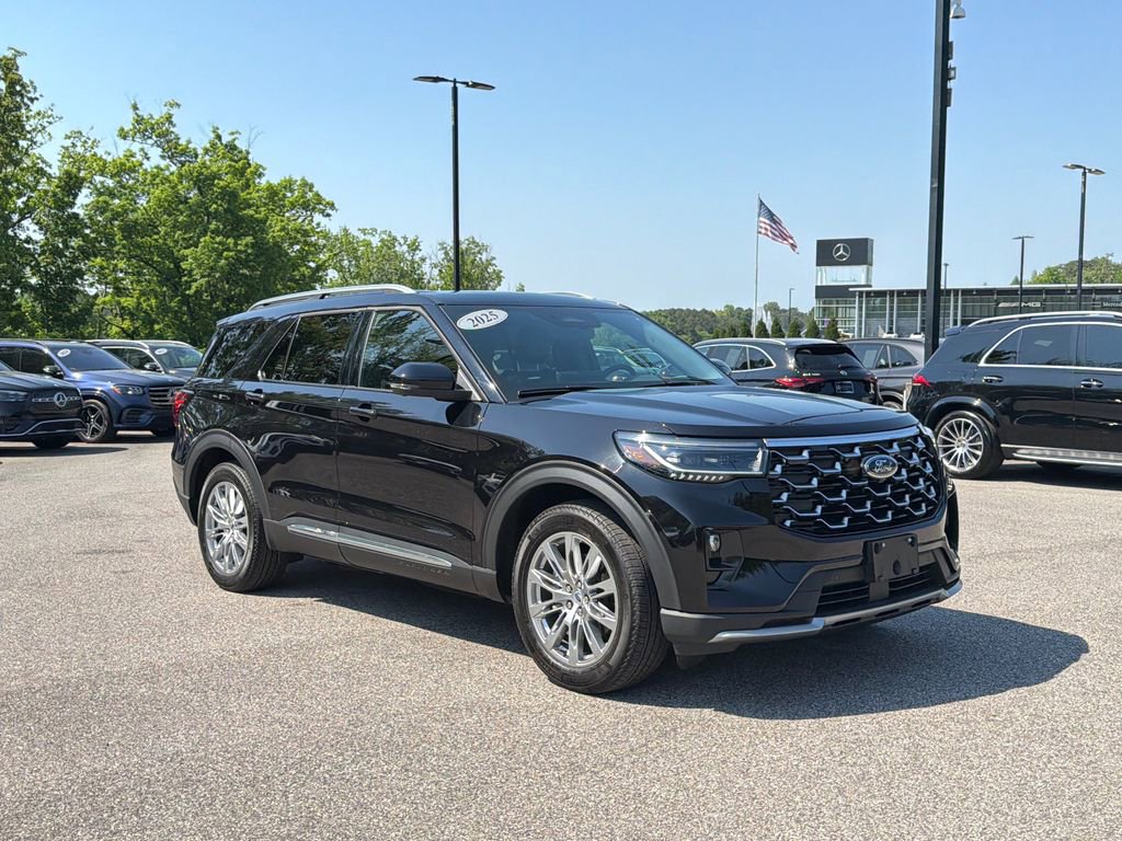 Used 2025 Ford Explorer Platinum RWD 360° Tour
