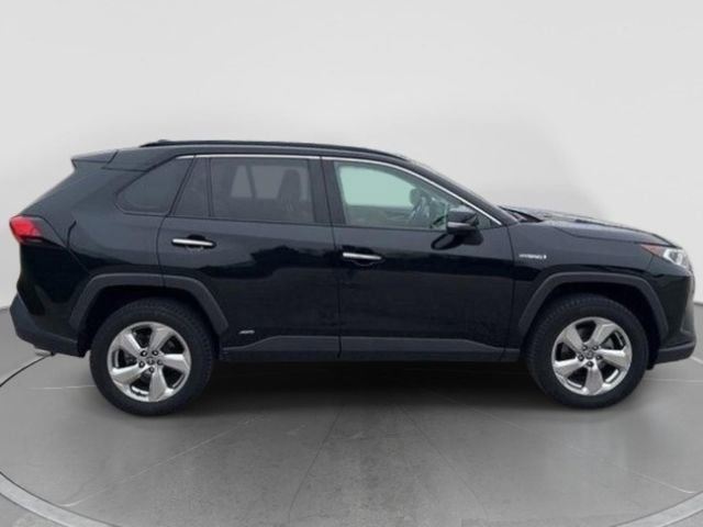 Used 2021 Toyota RAV4 Limited image 7