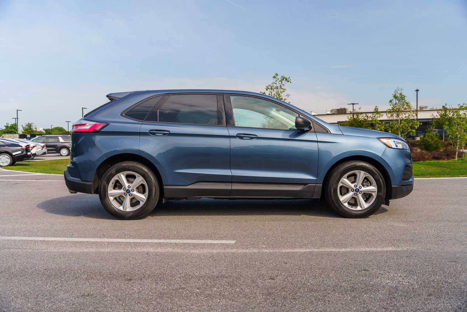 Used 2019 Ford Edge SE AWD/4WD image 8