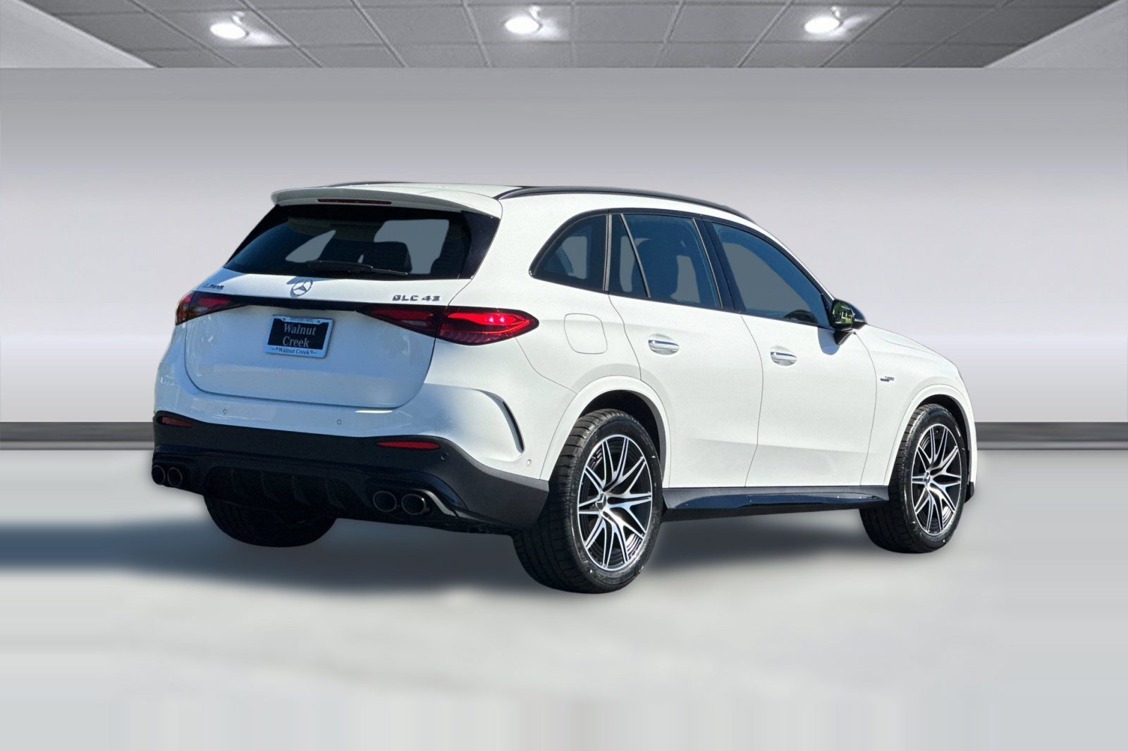 Used 2025 Mercedes-Benz GLC 43 AMG 4MATIC image 8