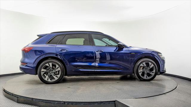 Used 2021 Audi e-tron Premium w/ Convenience Plus Package AWD/4WD image 9