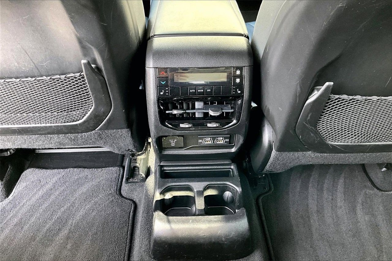 Certified 2022 Jeep Grand Cherokee L Limited image 17