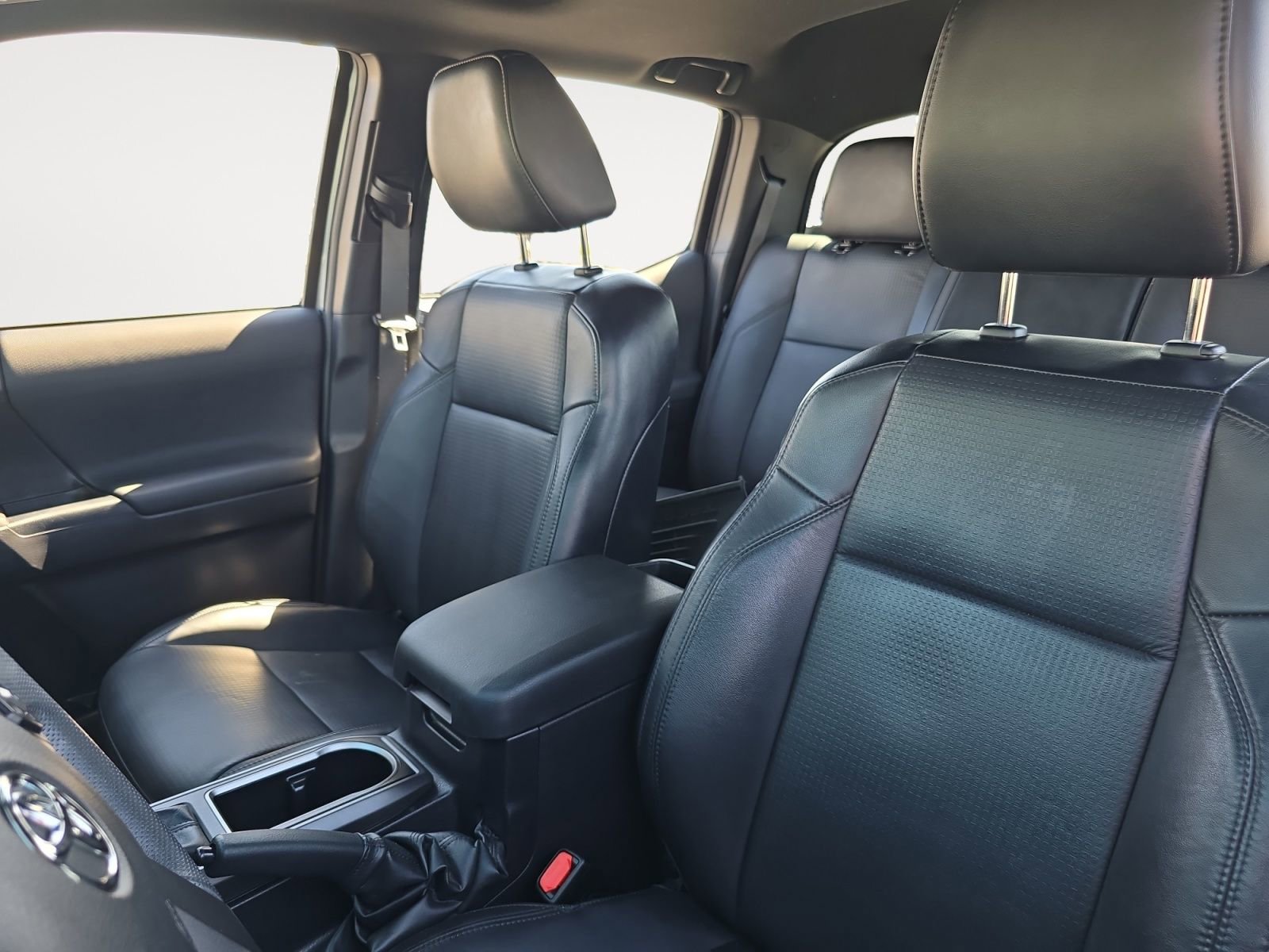 Certified 2023 Toyota Tacoma TRD Off-Road w/ TRD Premium Off Road Package image 9