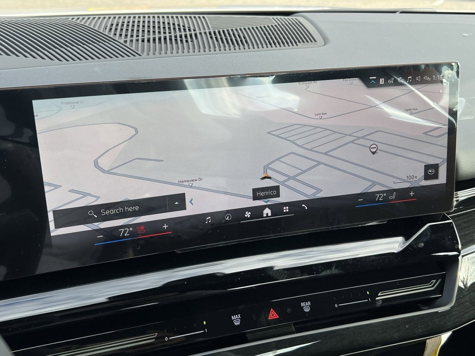 Certified 2025 BMW 530i xDrive w/ Premium Package image 17