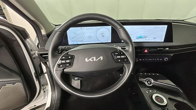 Used 2022 Kia EV6 Wind w/ Wind Technology Package AWD/4WD image 14
