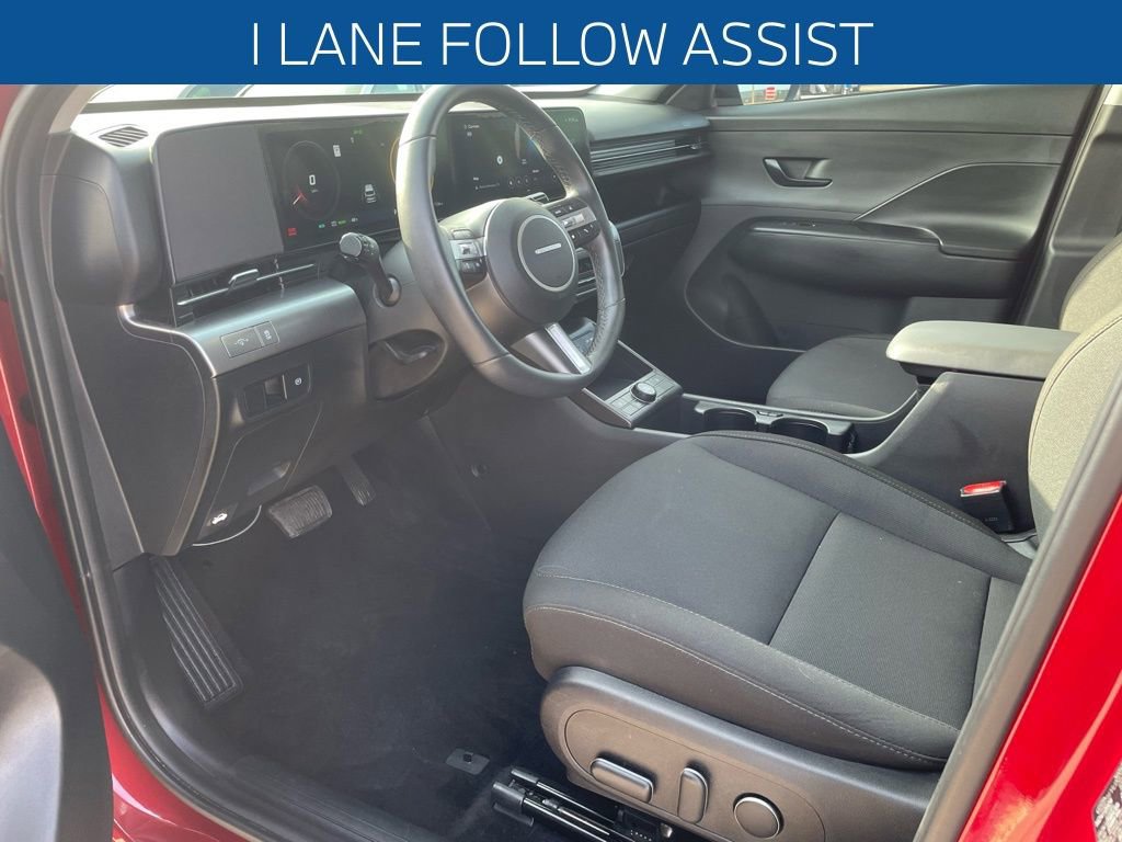 Used 2025 Hyundai Kona SEL image 14