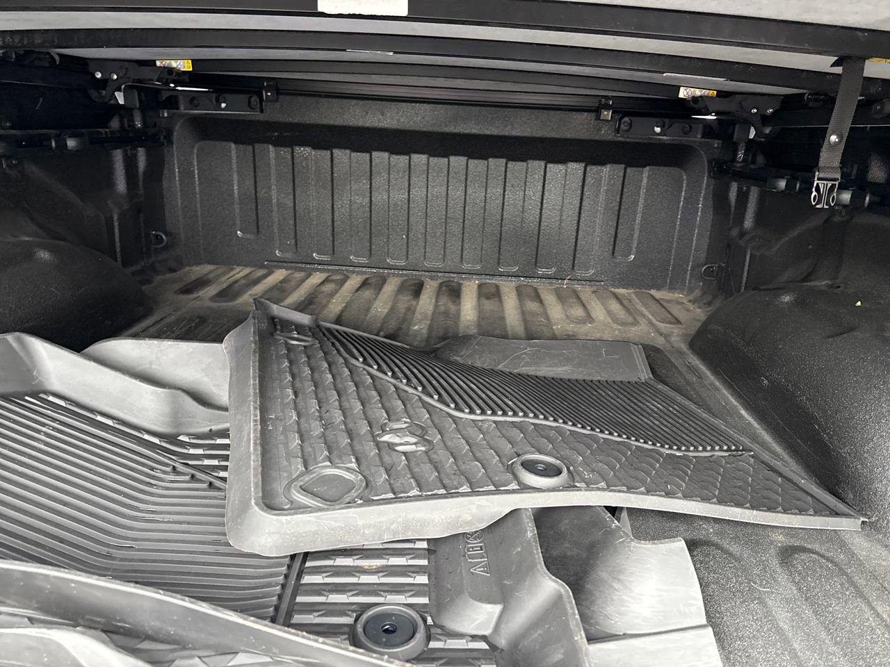 Used 2022 RAM 1500 Laramie image 11