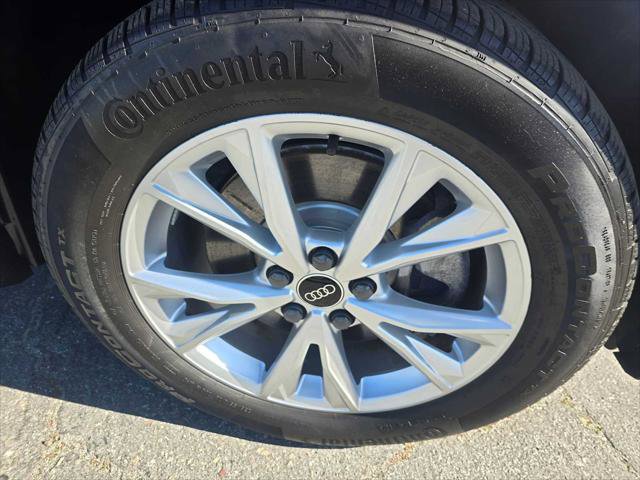 Certified 2024 Audi Q3 2.0T Premium image 9