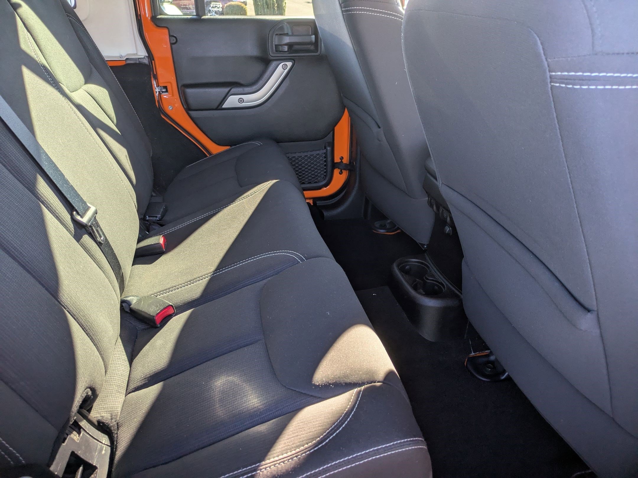 Used 2013 Jeep Wrangler Unlimited Sahara w/ Dual Top Group image 20