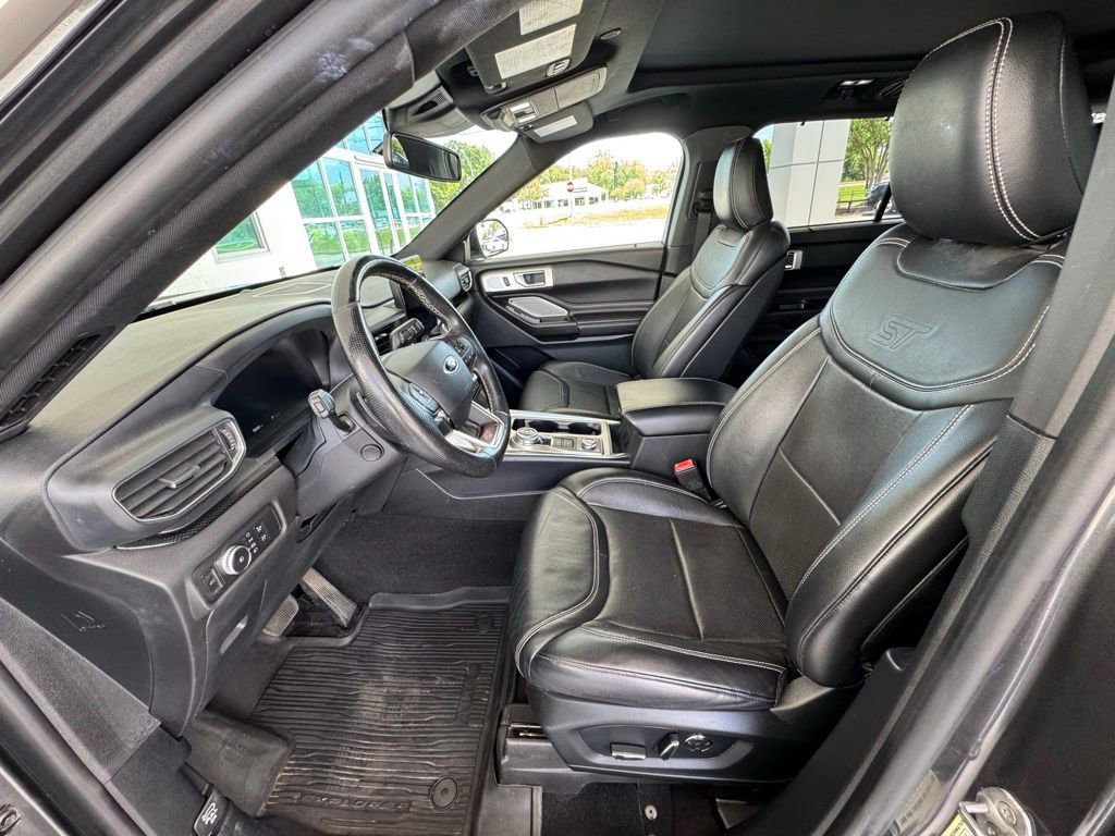 Used 2020 Ford Explorer ST w/ Premium Technology Package AWD/4WD image 13