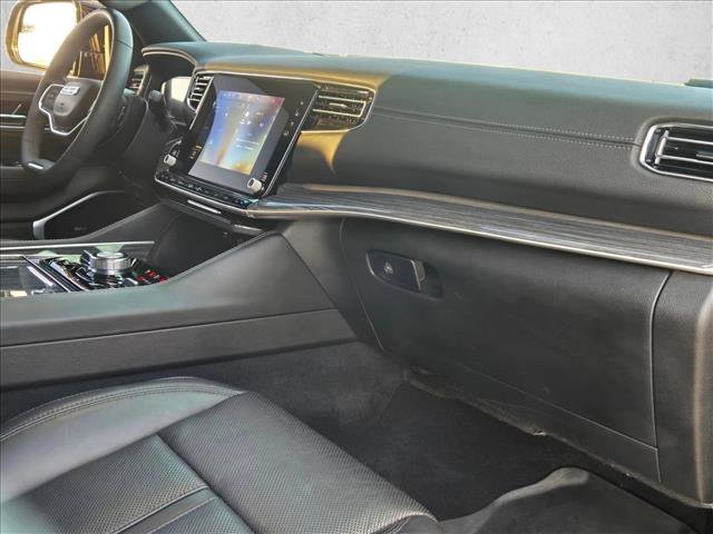 Used 2022 Jeep Wagoneer Series III w/ Premium Group I image 23