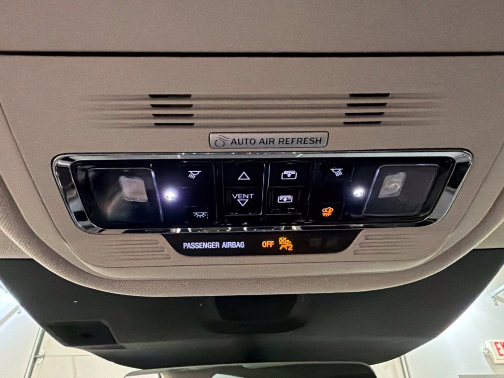 New 2027 Lincoln Aviator AWD image 25
