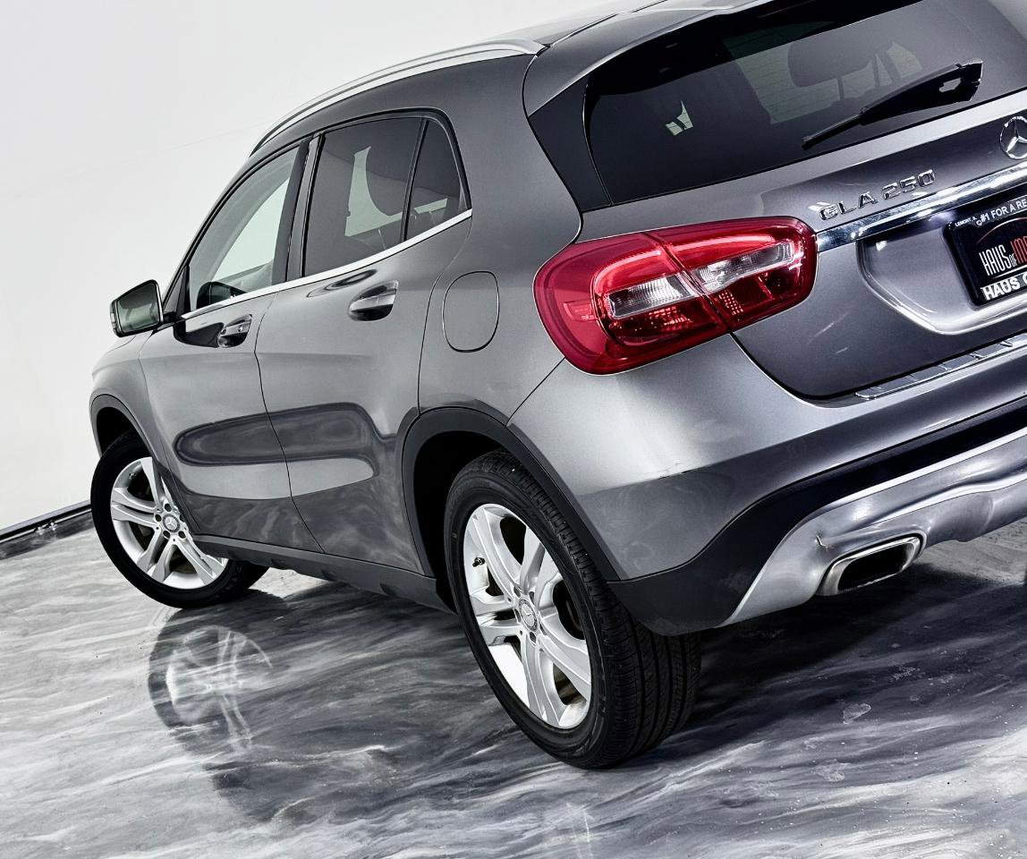 Used 2015 Mercedes-Benz GLA 250 4MATIC image 13