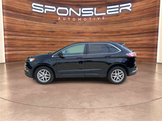 Certified 2023 Ford Edge SEL w/ Convenience Package AWD/4WD image 3