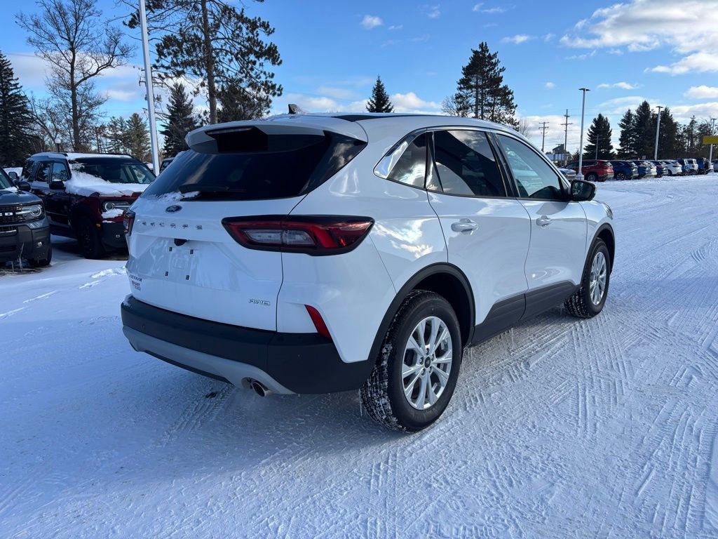 Used 2023 Ford Escape Active w/ Tech Pack #2 image 3