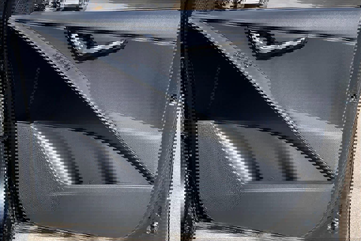 Used 2024 Kia Niro LX image 22