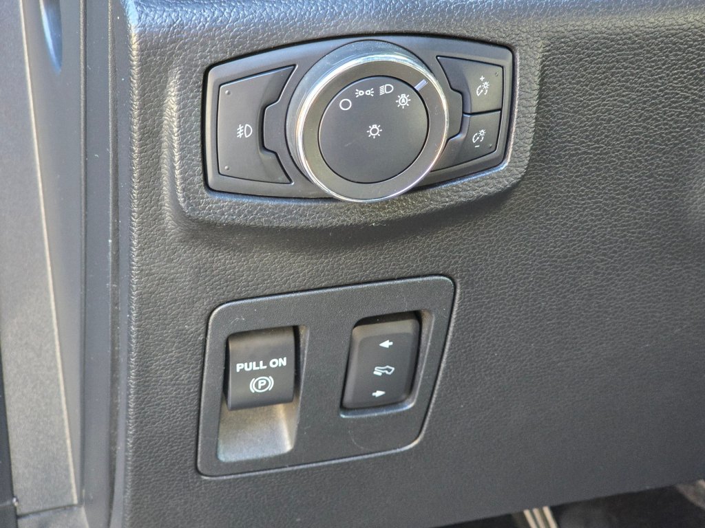 Used 2020 Ford Expedition Max Limited AWD/4WD image 37