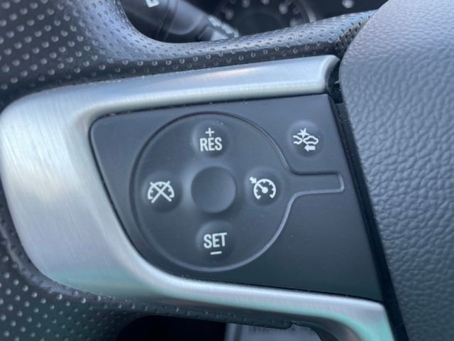 Used 2024 GMC Terrain SLE image 18