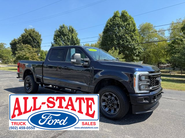 Used 2023 Ford F250 XLT w/ XLT Premium Package image 2