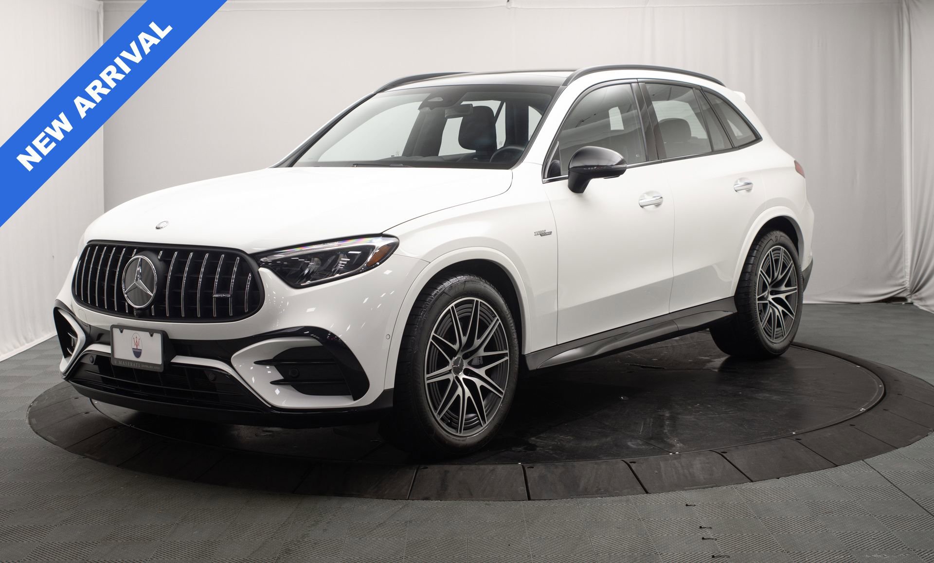 Used 2025 Mercedes-Benz GLC 43 AMG 4MATIC image 7