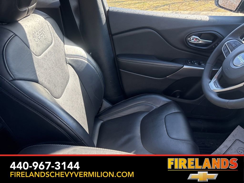 Used 2022 Jeep Cherokee Limited w/ Mopar Interior Package image 31