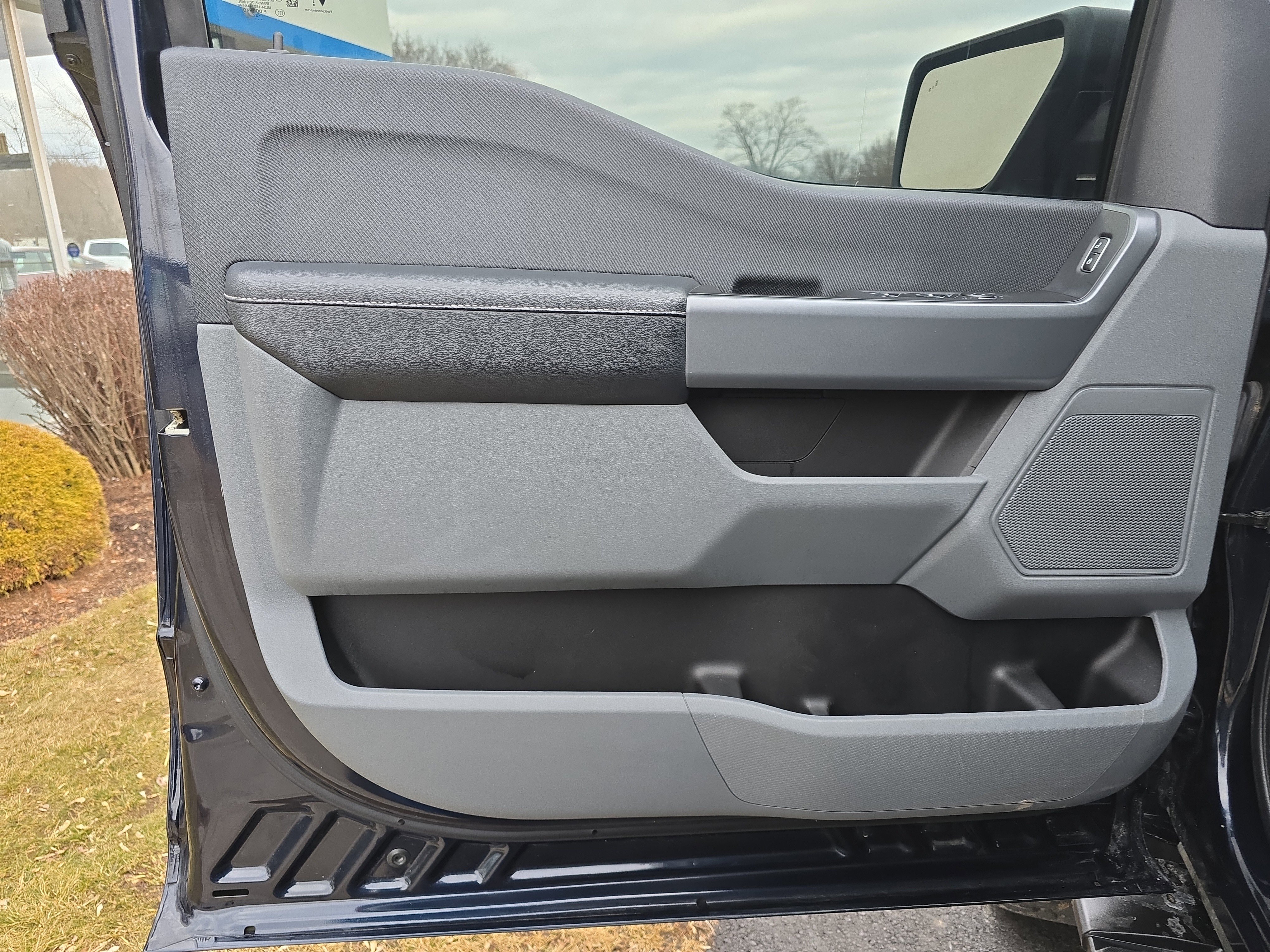 Used 2022 Ford F150 XLT image 17