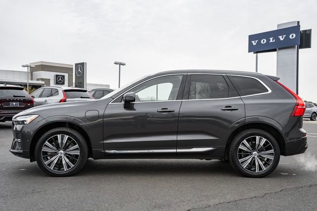Used 2022 Volvo XC60 T8 Inscription w/ Advanced Package image 4
