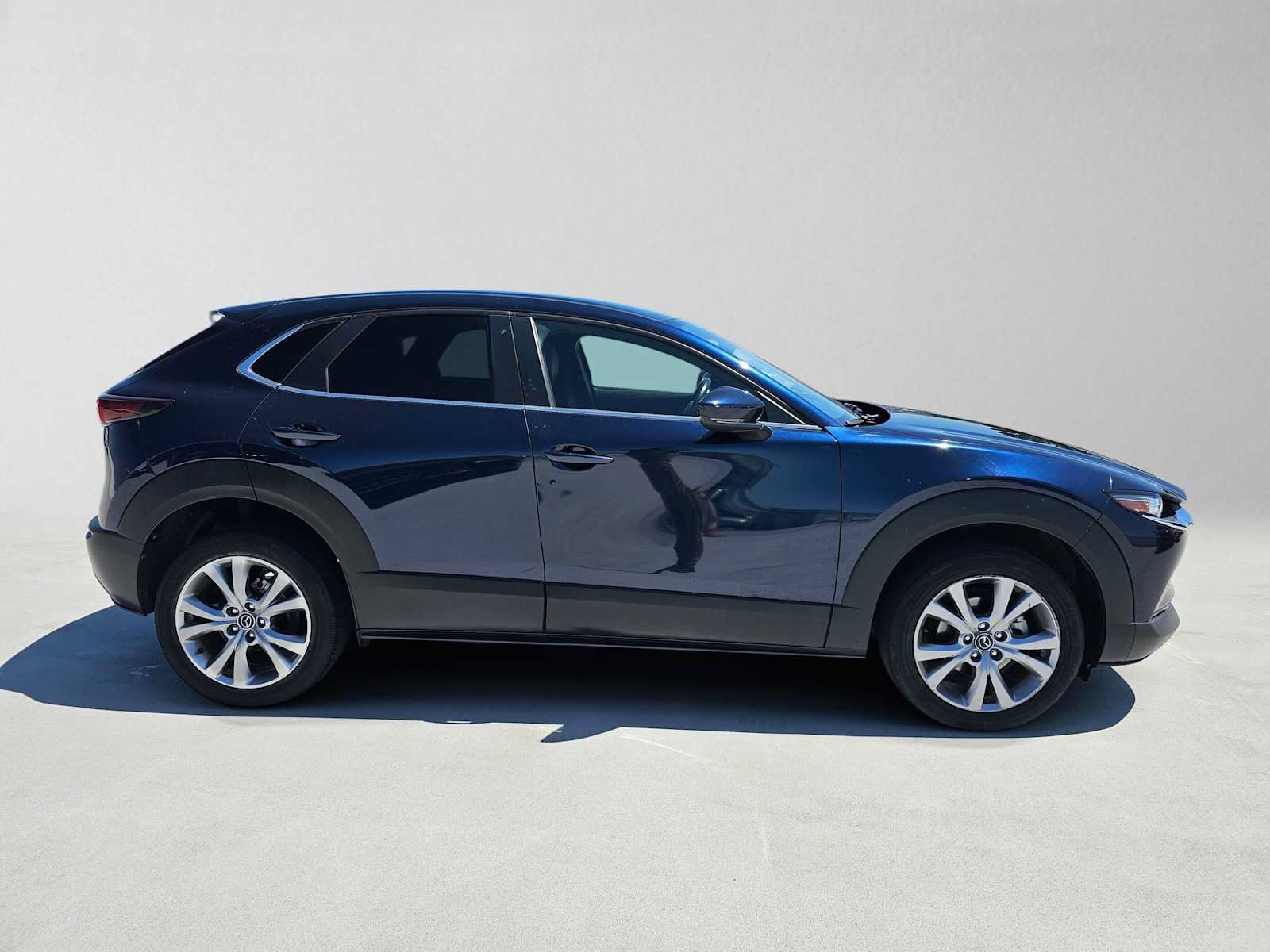 Used 2021 MAZDA CX-30 FWD 2.5 S w/ Select Package image 2