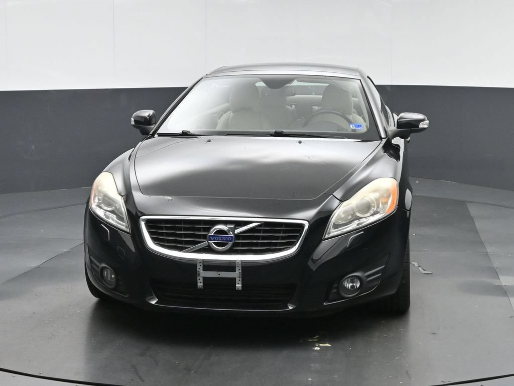Used 2011 Volvo C70 T5 FWD image 2
