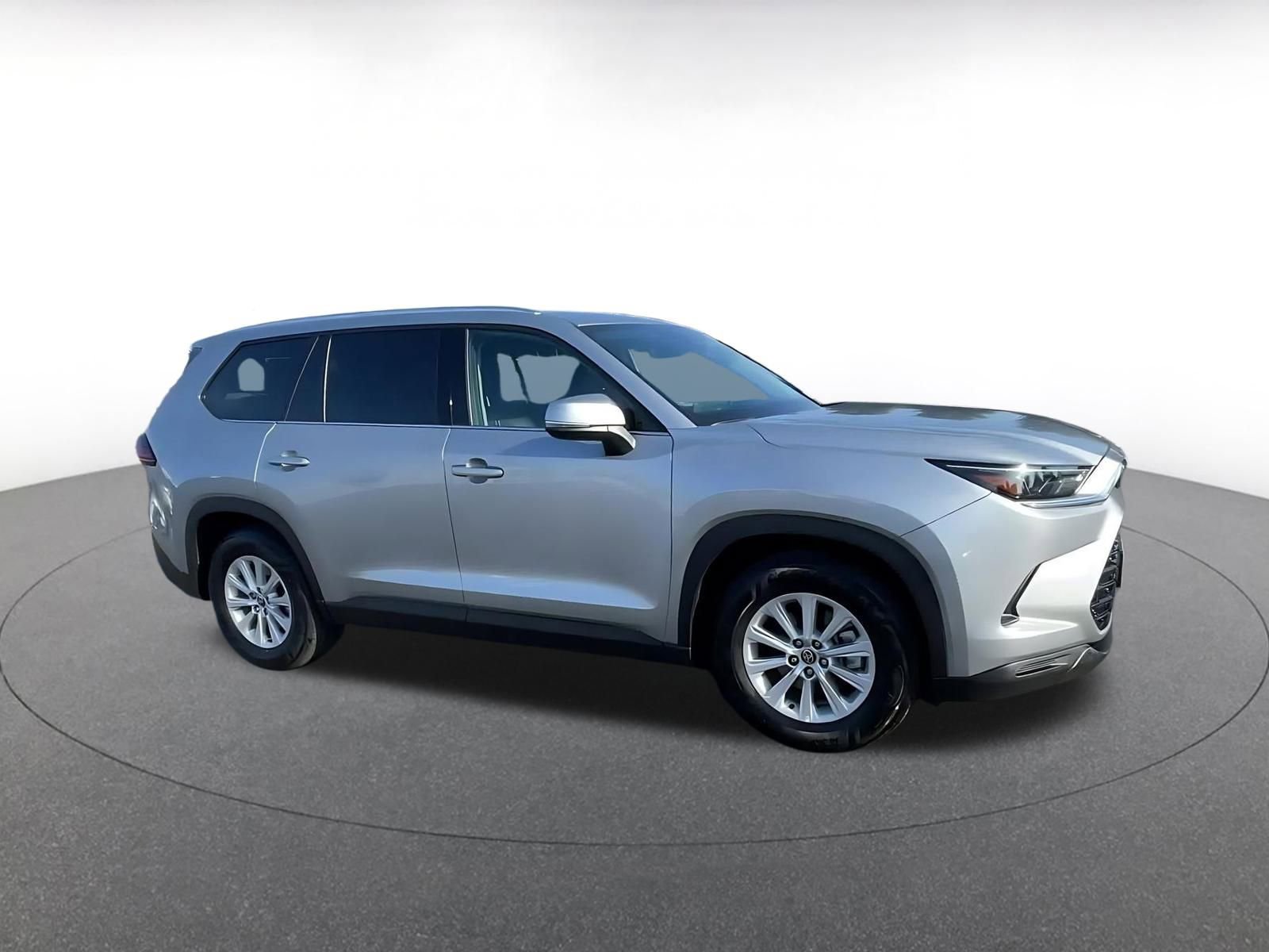 Used 2025 Toyota Grand Highlander FWD video 2