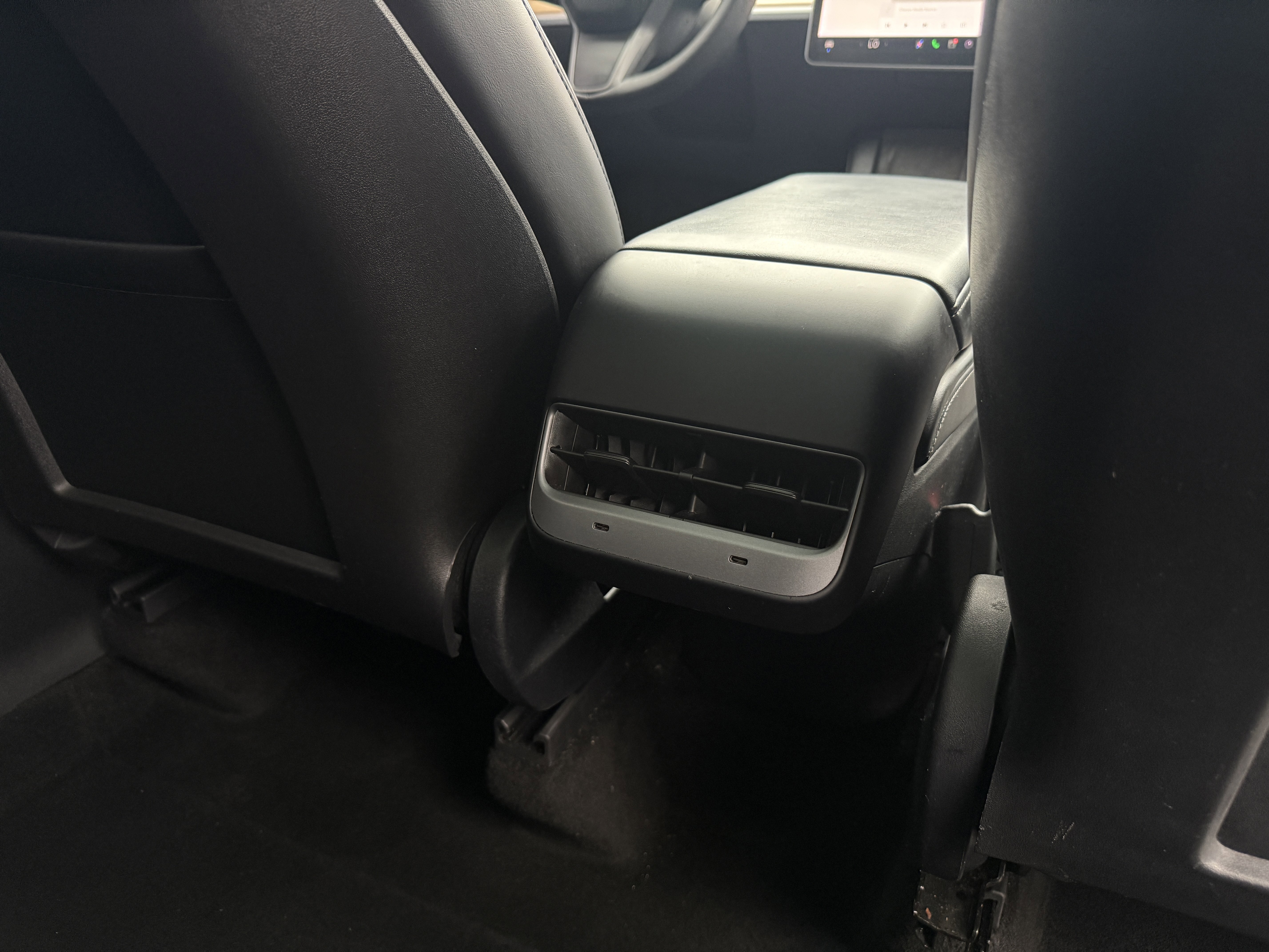 Used 2022 Tesla Model Y Performance image 30