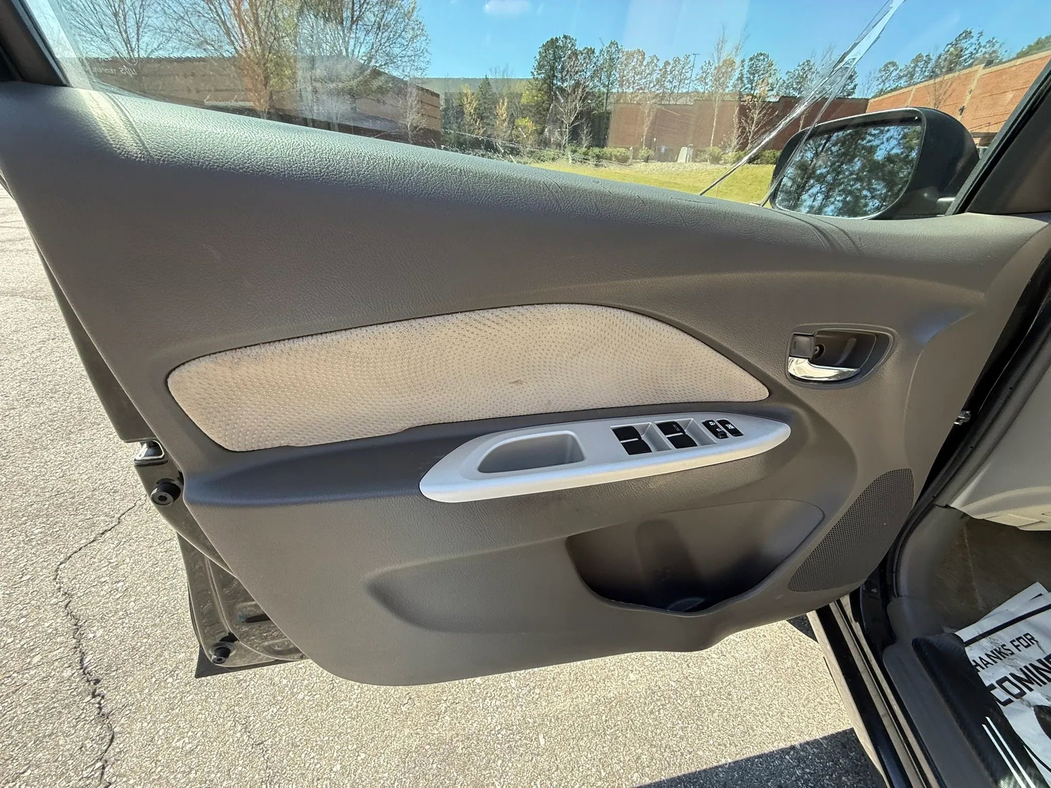 Used 2011 Toyota Yaris Sedan w/ PWR Pkg w/Steel Wheels image 12