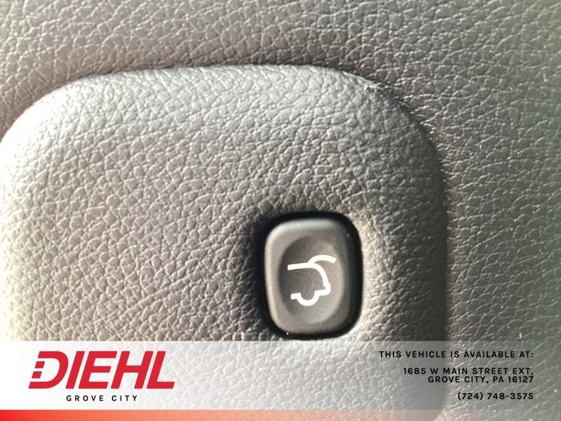 Used 2021 Jeep Grand Cherokee Laredo X AWD/4WD image 16