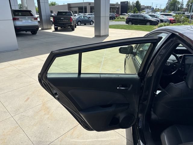 Used 2022 Toyota Prius Prime XLE FWD image 27
