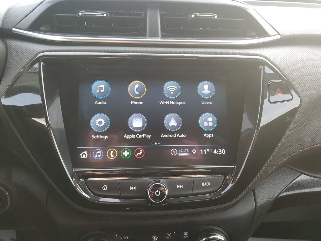 Used 2023 Chevrolet TrailBlazer RS w/ Sun and Liftgate Package image 14