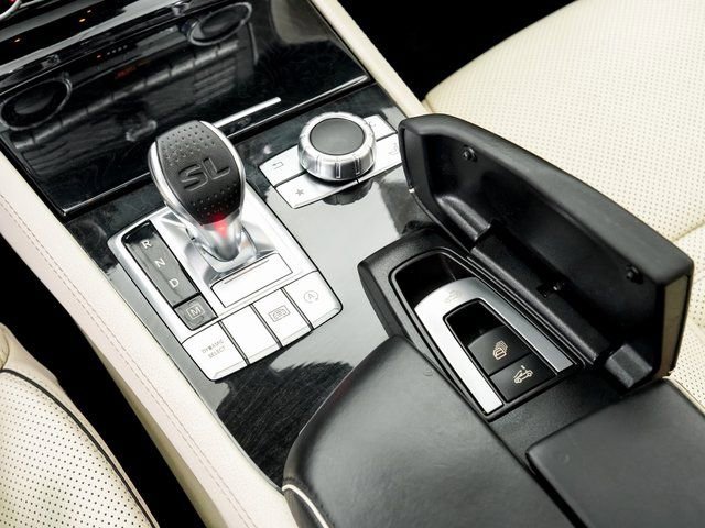 Used 2018 Mercedes-Benz SL 550 image 20