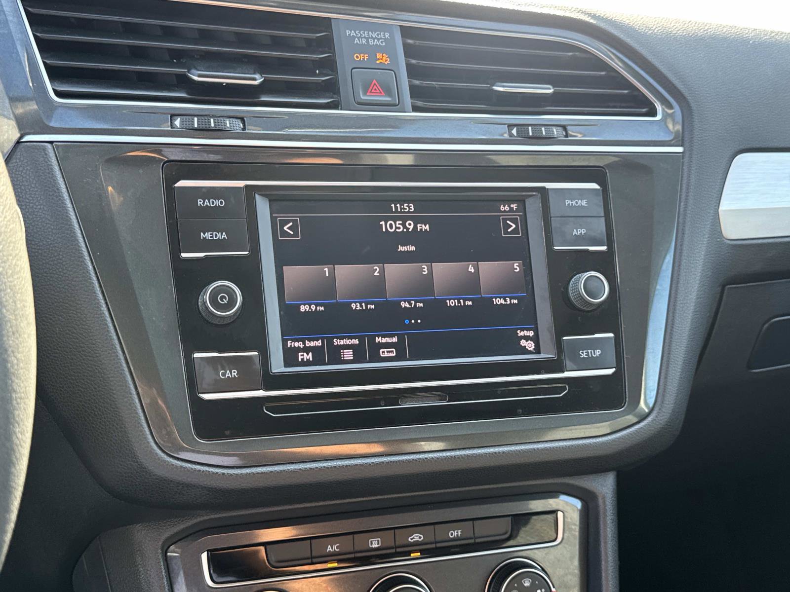 Used 2019 Volkswagen Tiguan S FWD image 19