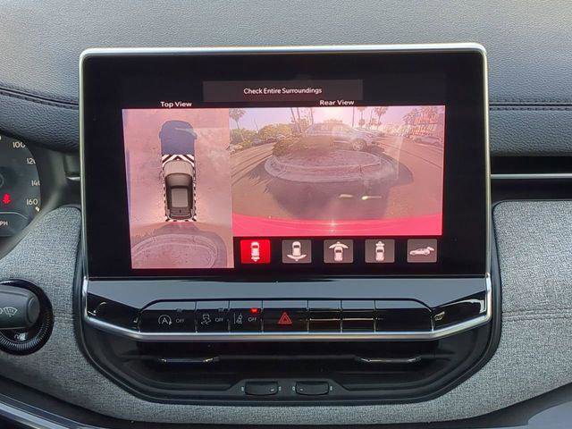 Certified 2023 Jeep Compass Latitude image 25