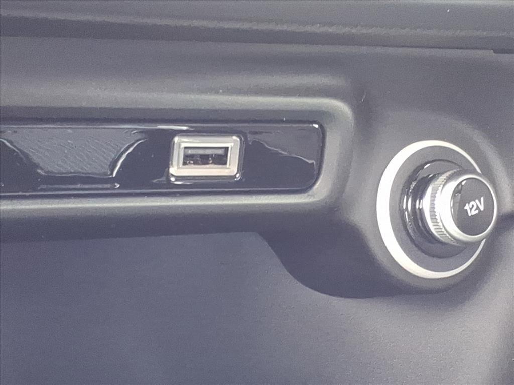 New 2025 Alfa Romeo Giulia w/ Driving Assist Package image 22