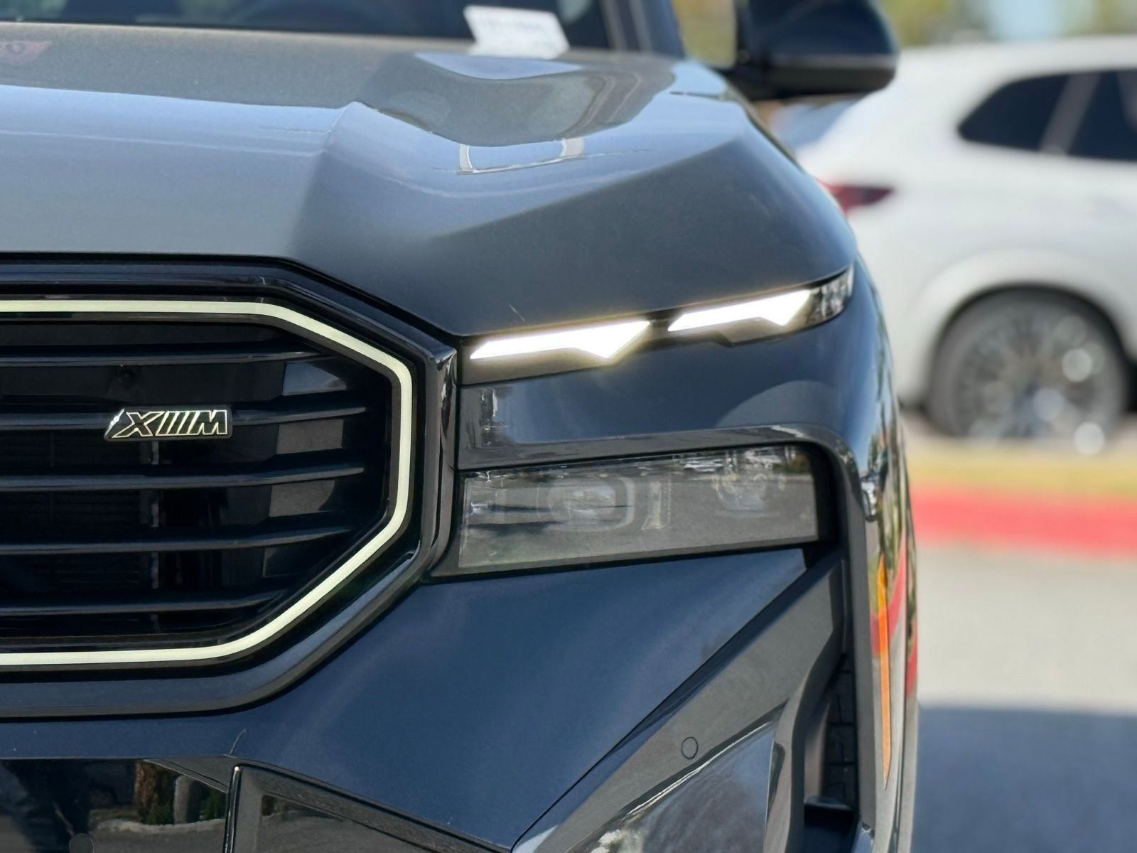 Used 2025 BMW XM Base image 13