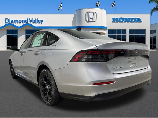 New 2025 Honda Accord SE image 5