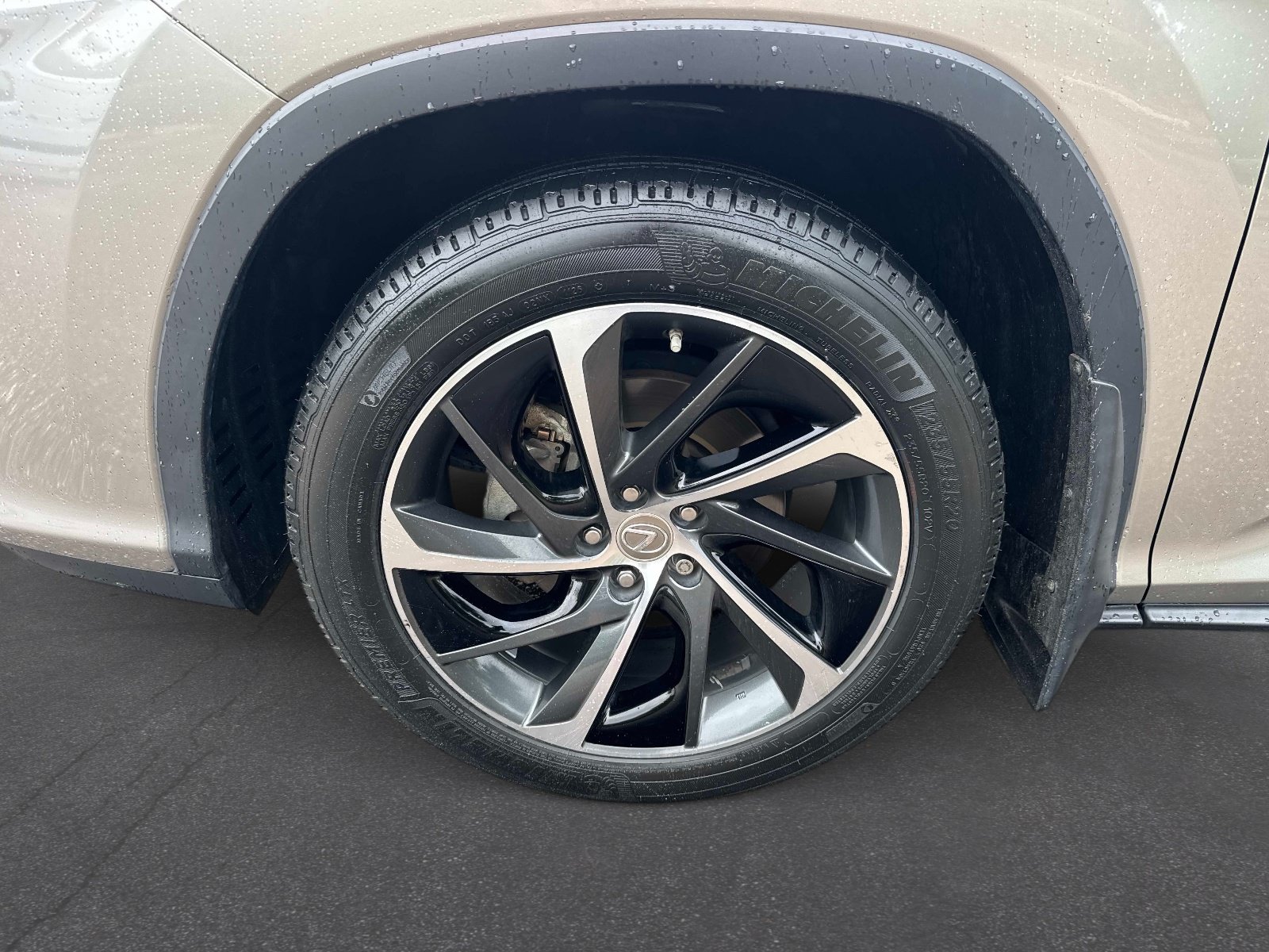 Used 2017 Lexus RX 450h AWD w/ Luxury Package image 10