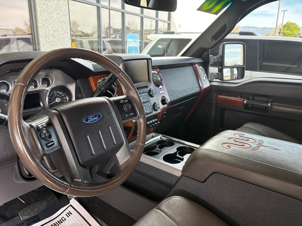 Used 2016 Ford F250 King Ranch w/ King Ranch w/Chrome Package AWD/4WD image 7