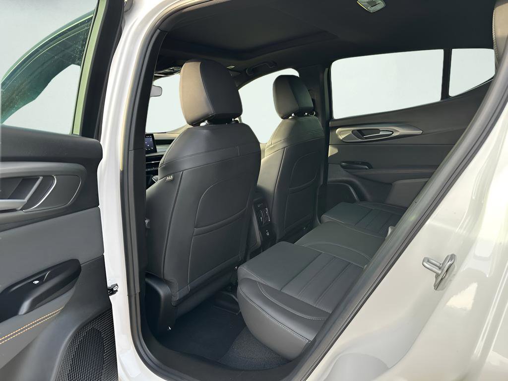 Used 2025 Alfa Romeo Tonale w/ Premium Package image 22